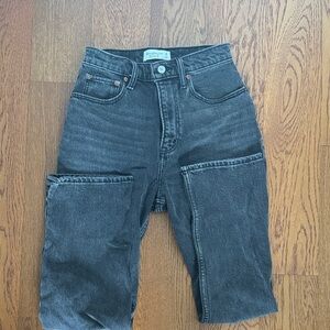 Abercrombie 90s Straight Ultra High Rise - 26 extra short